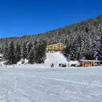 Мальовица: Най-достъпният зимен рай в България шокира с цени!