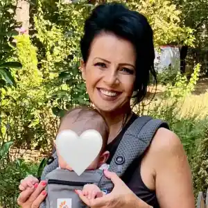 Шокираща новина: Росица Пейчева чака внуче след раждането на трето дете!