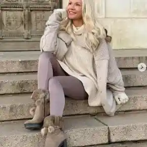 Шок! Мария Игнатова вълнува с нова фотосесия в София