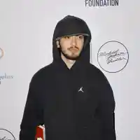 Шокираща тайна: Марлон Брандо баща на детето на Майкъл Джексън?