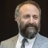 Скандал! Халит Ергенч с нова коса за сериала "Падението на краля"!