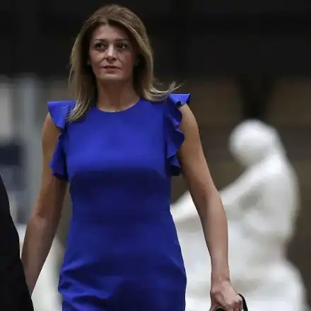 Шок! Румен Радев планира ТАЙНА венчавка с Деси!