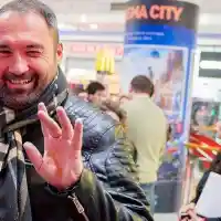 Шок! Режисьорът на 'Мамник' живял в старчески дом за вдъхновение!