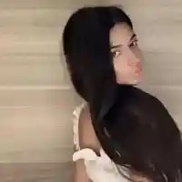 Шок! Щерката на Тодор Славков е бизнес дама и купонджийка!