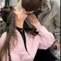 Супер скандал: Крисия и Никола се целуват на живо в салона!