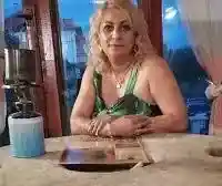 Скандалът на Азис: Вуйната му с магически способности шокира България!