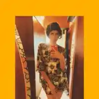 Възкръсналият Лазар в "Мамник" върти любов с актриса (Снимки)