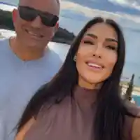 Шокиращо! Юксел Кадриев на гърба на младата си любовница!