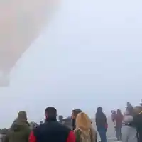 Шеф Виктор Ангелов шокира с балон на Белоградчишките скали!