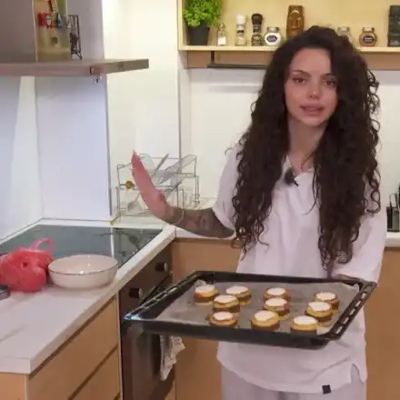 Шок! Ергенката Анна-Мария копира Валерия и остави всички в недоумение!