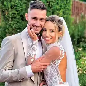 Близки на Иво Карамански: „Кака“ му Пепе се лигави с бившия си пред очите му, а той търпи като пале! (още разкрития)