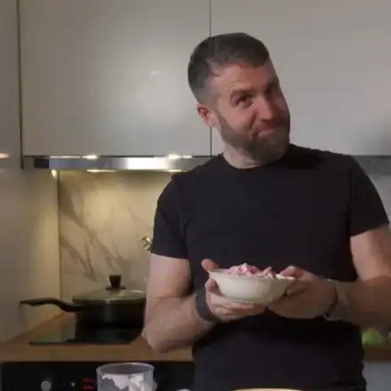 Дънди шокира с нова визия: 40 килограма по-малко и нова любов!