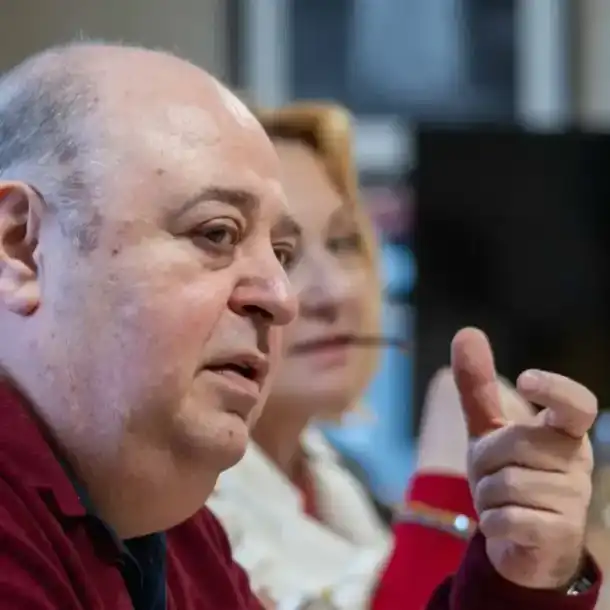 Шок! Любо Нейков дебютира в Народния театър на 54 години!