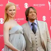 Майка или баба? Хали Бери, Никол Кидман и Салма Хайек раждат след 40 (Кои още)