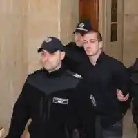 Марти все още пита: "Къде е мама?", а Никола Бургазлиев поиска свобода. Но не я получи