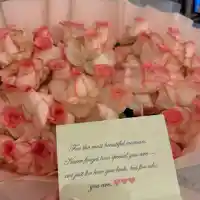 Шок! Моника Валериева получи неочакван подарък от приятелка!