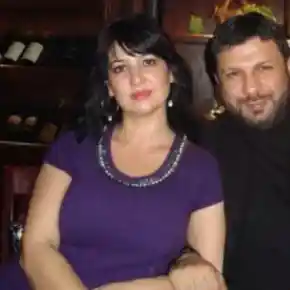 Няма да си затваря очите за забежките му ли?!? Вчера Тони Стораро изкупи целия мол за жена си! (ще ви паднат очите – ВИЖ ТУК)