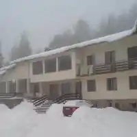 Шок! Деца в хижа 'Петрохан' - какво скрива системата?