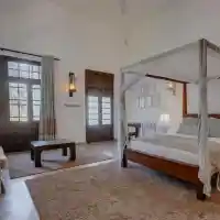 Шокираща новина: Вилата на „Ергенът“ струва 5000 евро на нощ!