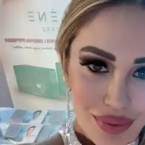 Таня Стойчева в Берн с мистериозен мъж! Как празнува 14 февруари?