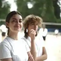 Шок! Гаджето на Перо излиза с приятелка на Гунди!