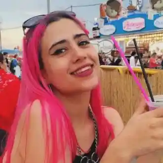 Порнозвезда от Hell's Kitchen стана стриптийзьорка (Снимки)