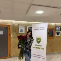 РАЗБИ ГИ! Мис България дебютира като певица с концерт пред 400 души (ВИДЕО)