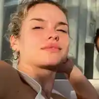 Скандал! Сара Драгулева шокира с новата си визия без грим!