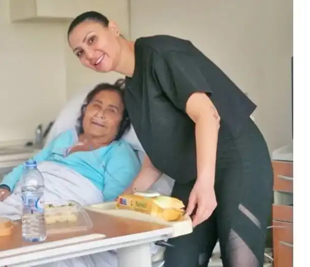 Шок! Софи Маринова разкрива ужасна истина за майка си!