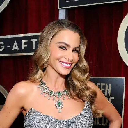 София Вергара разпали зимните страсти със снимки от Маями