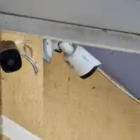 Скандал в Бургас: Козметични студиа разпространяват голи видеа!