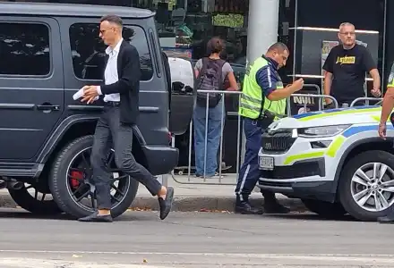 Скандал в центъра на София: Бербатов шокира с мутренски похвати!