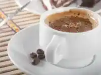 Кафето става златно: Цените на ароматната напитка летят в небесата заради войната