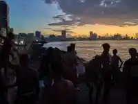 Куба потъна в тъмнина след ново спиране на тока, последва трус от 6 по Рихтер (снимки)