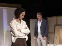 Люба Кулезич попиля Владимир Карамазов и Кристина Янева: Пищят на сцената