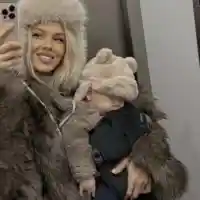 Натали Трифонова  е напълно отдадена  на майчинството