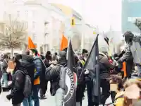 Шокиращи разкрития: Хората на Ивайло Калушев свързани с "Антифа"!