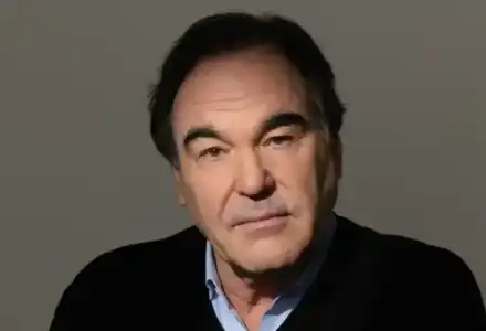 Скандал! Оливър Стоун идва в София за нов филм!
