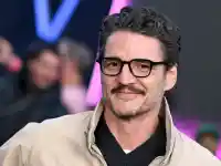 Педро Паскал и новата му любов: Скандал, който шокира Hollywood!
