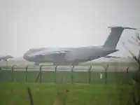 Скандал! САЩ струпват бомбардировачи в Англия за нова атака!