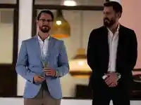 Скандал в „Ергенът“: Мартин Елвиса замества Наум Шопов!