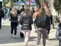Тризначките шокираха Благоевград с нова провокация!