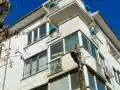 Шок! Арестуван педофил и гол травестит в мезонета на Хасърджиев!