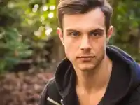 Филип Буков взриви социалните мрежи с шокиращи въпроси!