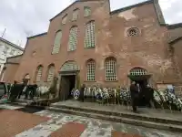 Скандал на прощаване: Боби Михайлов без Николета!