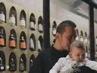 Шок! Натали Трифонова показа Мартин Чой с бебето!