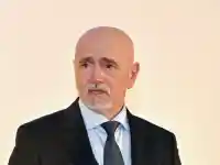 Скандал! Ник Събев шокира с новите правила на Еконт!