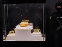 Показаха върнатото румънско златно съкровище, откраднато в Нидерландия (снимки/видео)