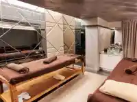 Скандалът в Pulse Fitness: Секс или спорт?
