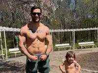 Скандал! Сами Хосни изгоря с хиляди за почивка!